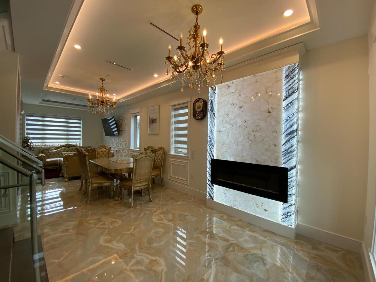 Milano Luxury Suites Ванкувер Экстерьер фото